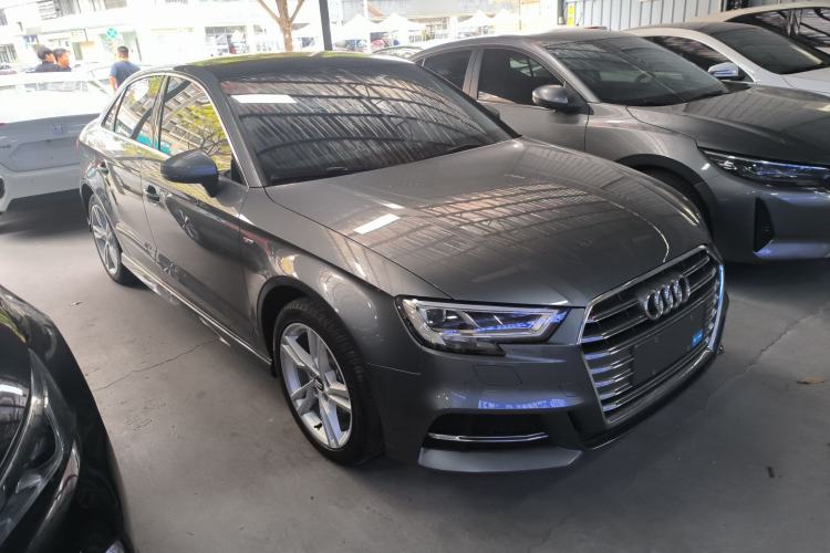 Used Audi A3 2020 Limousine 35 TFSI Fashion Edition China VI Emission Standard Exterior 1