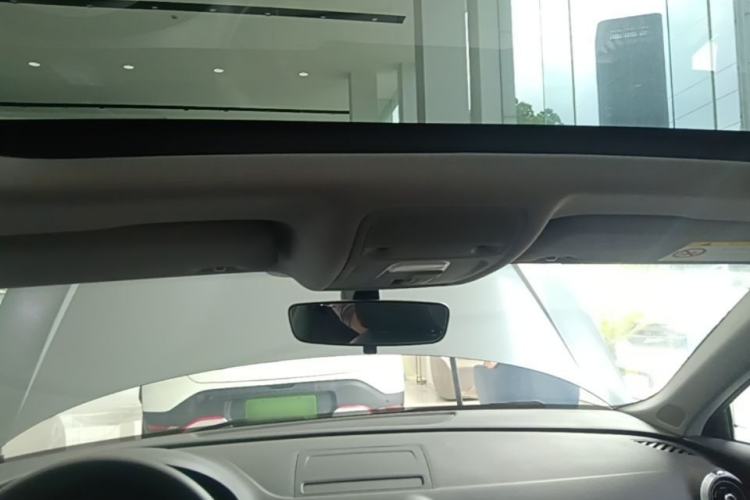 Used Audi A3 2020 Sportback 35 TFSI Fashion Edition China VI Emission Standard Headliner