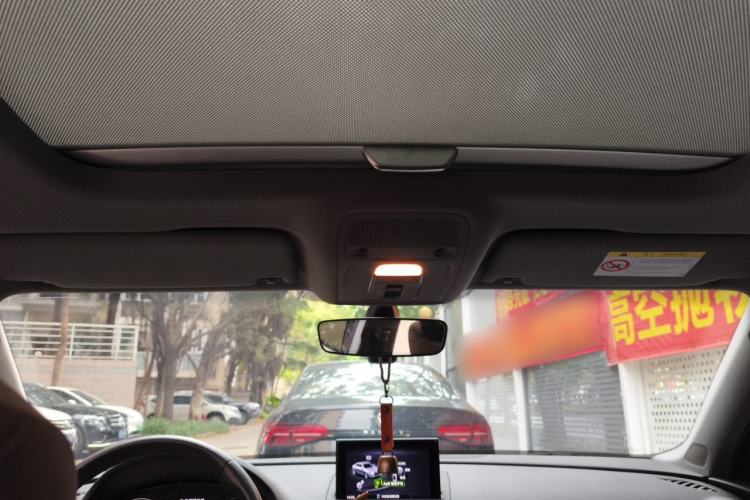 Used Audi A3 2020 Limousine 35 TFSI Fashion Edition China VI Emission Standard Headliner