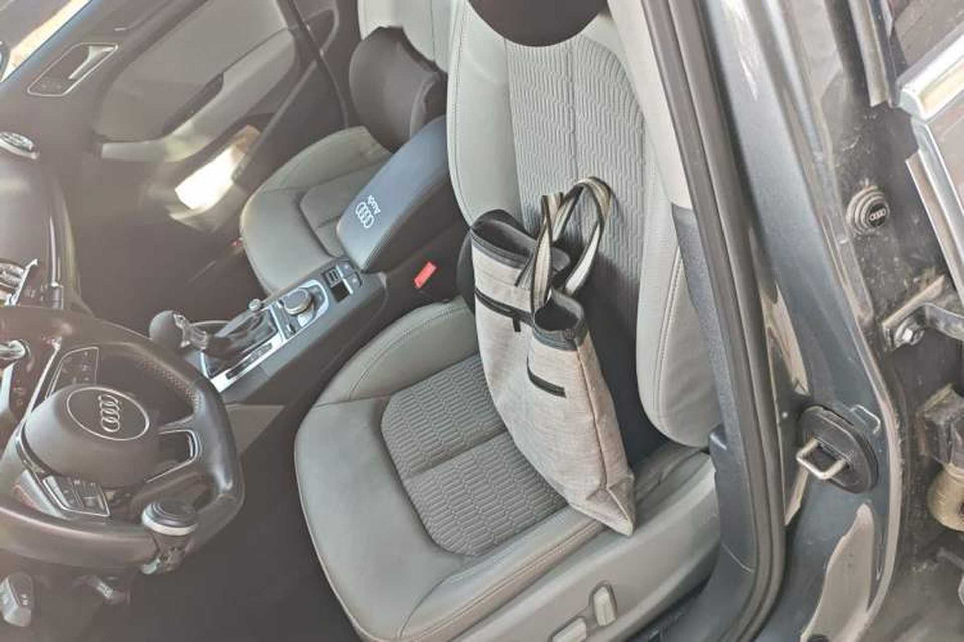Used Audi A3 2020 Limousine 35 TFSI Fashion Edition China VI Emission Standard Left Front Seat
