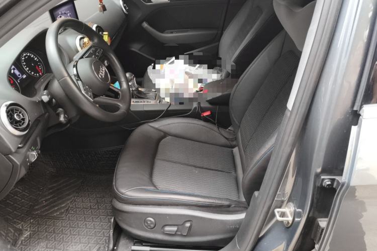 Used Audi A3 2020 Limousine 35 TFSI Fashion Edition China VI Emission Standard Left Front Seat