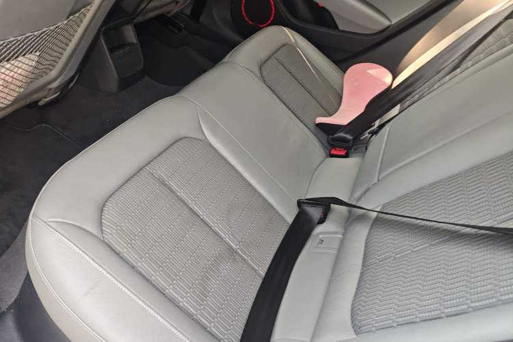 Used Audi A3 2020 Limousine 35 TFSI Fashion Edition China VI Emission Standard Left Rear Seat