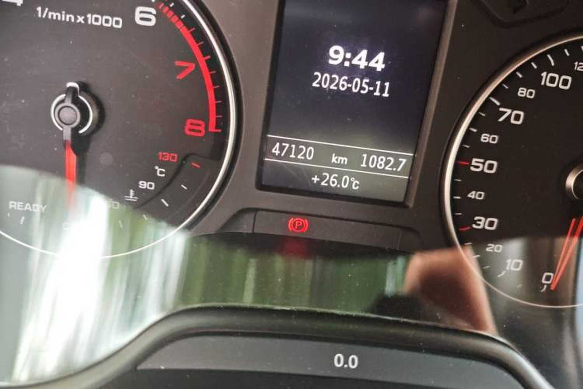 Used Audi A3 2020 Limousine 35 TFSI Fashion Edition China VI Emission Standard Odometer Close Up