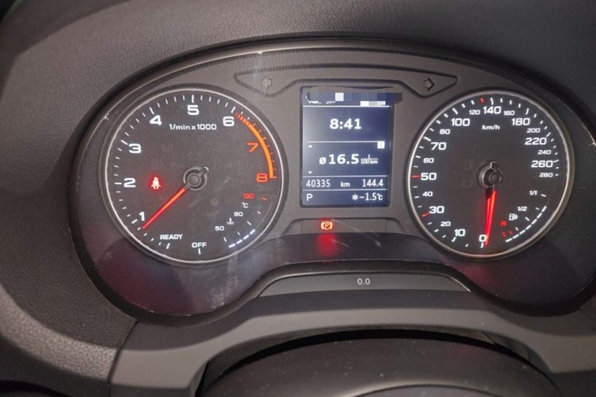 Used Audi A3 2020 Sportback 35 TFSI Fashion Edition China VI Emission Standard Odometer Close Up