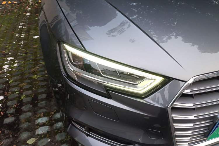 Used Audi A3 2020 Sportback 35 TFSI Fashion Edition China VI Emission Standard Right Front Headlight