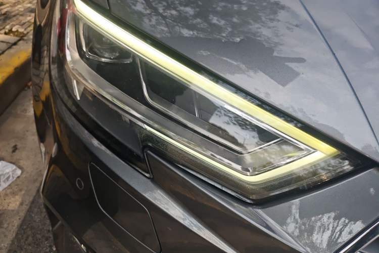 Used Audi A3 2020 Limousine 35 TFSI Fashion Edition China VI Emission Standard Right Front Headlight