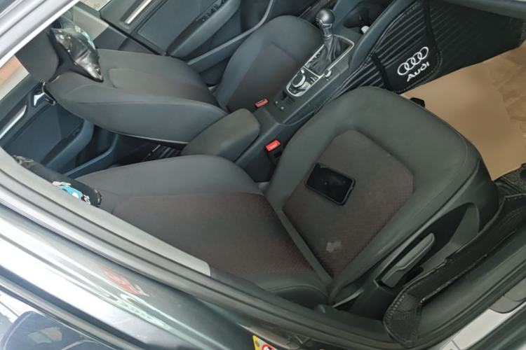 Used Audi A3 2020 Limousine 35 TFSI Ambition China VI Right Front Seat