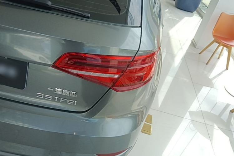 Used Audi A3 2020 Sportback 35 TFSI Fashion Edition China VI Emission Standard Right Rear Taillight