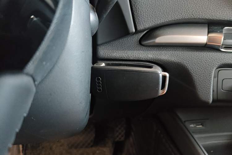 Used Audi A3 2020 Limousine 35 TFSI Ambition China VI Vehicle Key