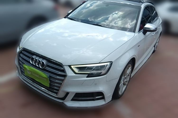 Used Audi A3 2020 Limousine 35 TFSI Fashion Edition China VI Emission Standard Guazi used car, China used car export, Used car for sale, Used  cars, Cheapest cars for sale