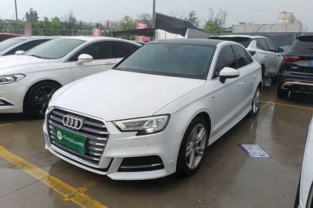 Used Audi A3 2020 Limousine 35 TFSI Fashion Edition China VI Emission Standard