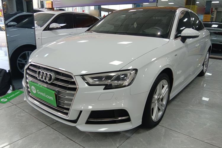Used Audi A3 2020 Limousine 35 TFSI Fashion Edition China VI Emission Standard Guazi used car, China used car export, Used car for sale, Used  cars, Cheapest cars for sale