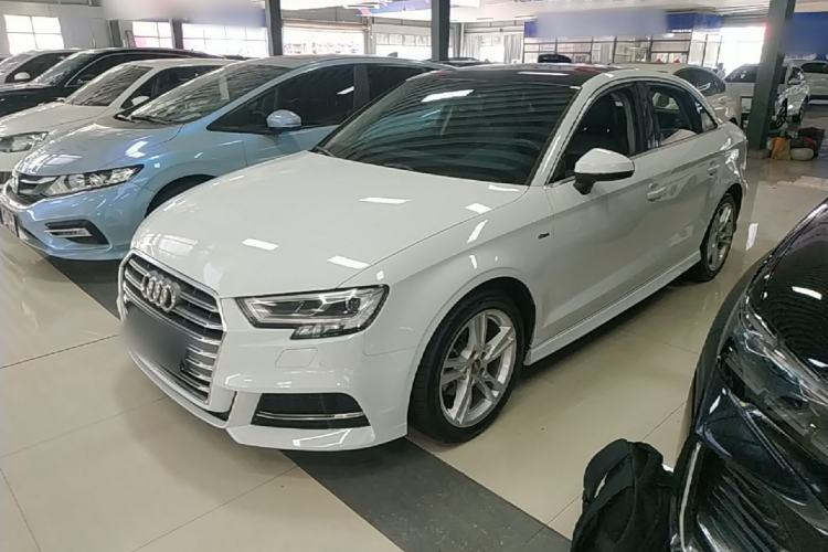 Used Audi A3 2020 Limousine 35 TFSI Fashion Edition China VI Emission Standard Guazi used car, China used car export, Used car for sale, Used  cars, Cheapest cars for sale