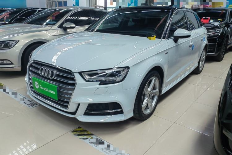Used Audi A3 2020 Sportback 35 TFSI Fashion Edition China VI Emission Standard Guazi used car, China used car export, Used car for sale, Used cars, Cheapest cars for sale
