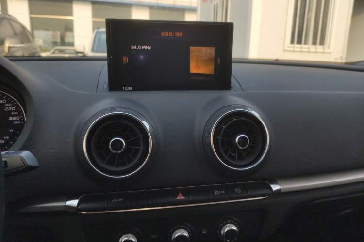 Used Audi A3 2020 Limousine 35 TFSI Ambition China VI Audio And AC Panel