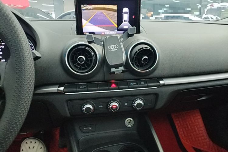 Used Audi A3 2020 Restyled Limousine 35 TFSI Ambition Version China VI Audio And AC Panel