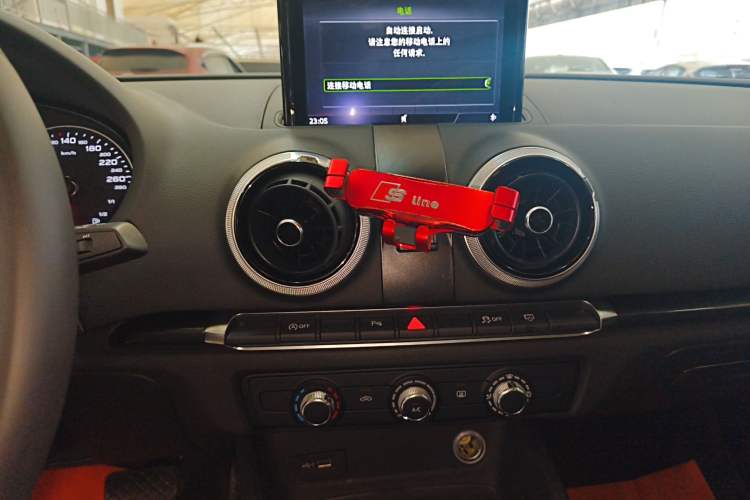 Used Audi A3 2020 Limousine 35 TFSI Fashion Edition China VI Emission Standard Audio And AC Panel