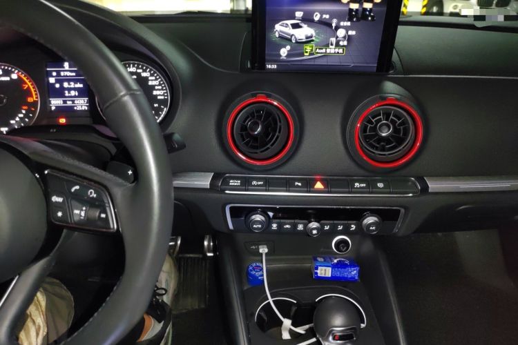 Used Audi A3 2020 Limousine 35 TFSI Sporty Version China VI Audio And AC Panel