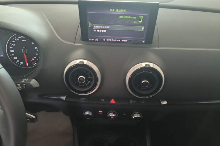 Used Audi A3 2020 Limousine 35 TFSI Fashion Edition China VI Emission Standard Audio And AC Panel