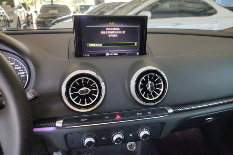 Used Audi A3 2020 Limousine 35 TFSI Fashion Edition China VI Emission Standard Audio And AC Panel