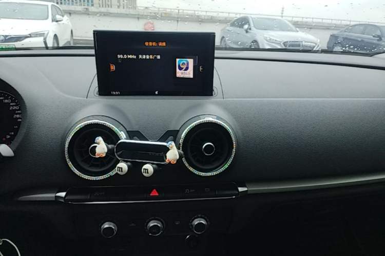 Used Audi A3 2020 Restyled Limousine 35 TFSI Ambition Version China VI Audio And AC Panel