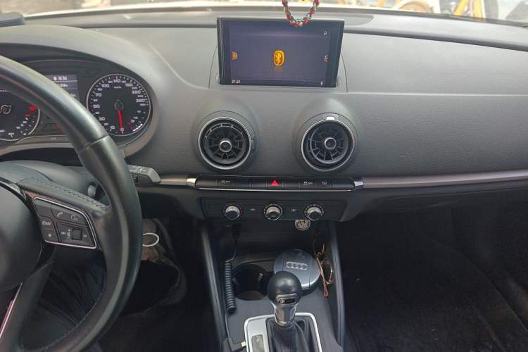 Used Audi A3 2020 Limousine 35 TFSI Ambition China VI Audio And AC Panel
