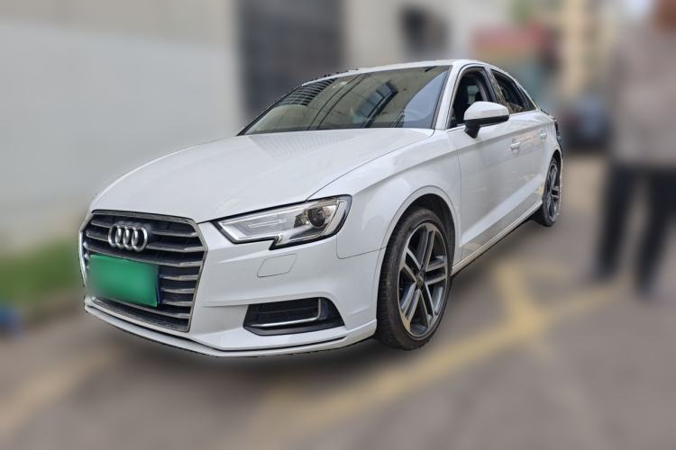 Używany Audi A3 2020 Limousine 35 TFSI Ambition China VI Guazi used car, China used car export, Used car for sale, Used cars, Cheapest cars for sale