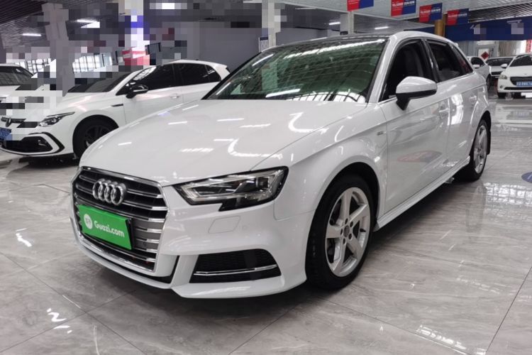 Used Audi A3 2020 Sportback 35 TFSI Fashion Edition China VI Emission Standard Guazi used car, China used car export, Used car for sale, Used Audi cars, Cheapest cars for sale