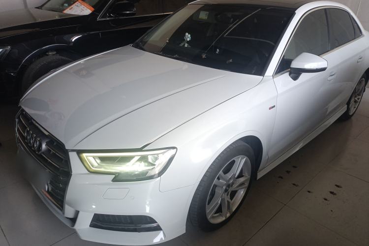 Used Audi A3 2020 Limousine 35 TFSI Fashion Edition China VI Emission Standard Guazi used car, China used car export, Used car for sale, Used  cars, Cheapest cars for sale