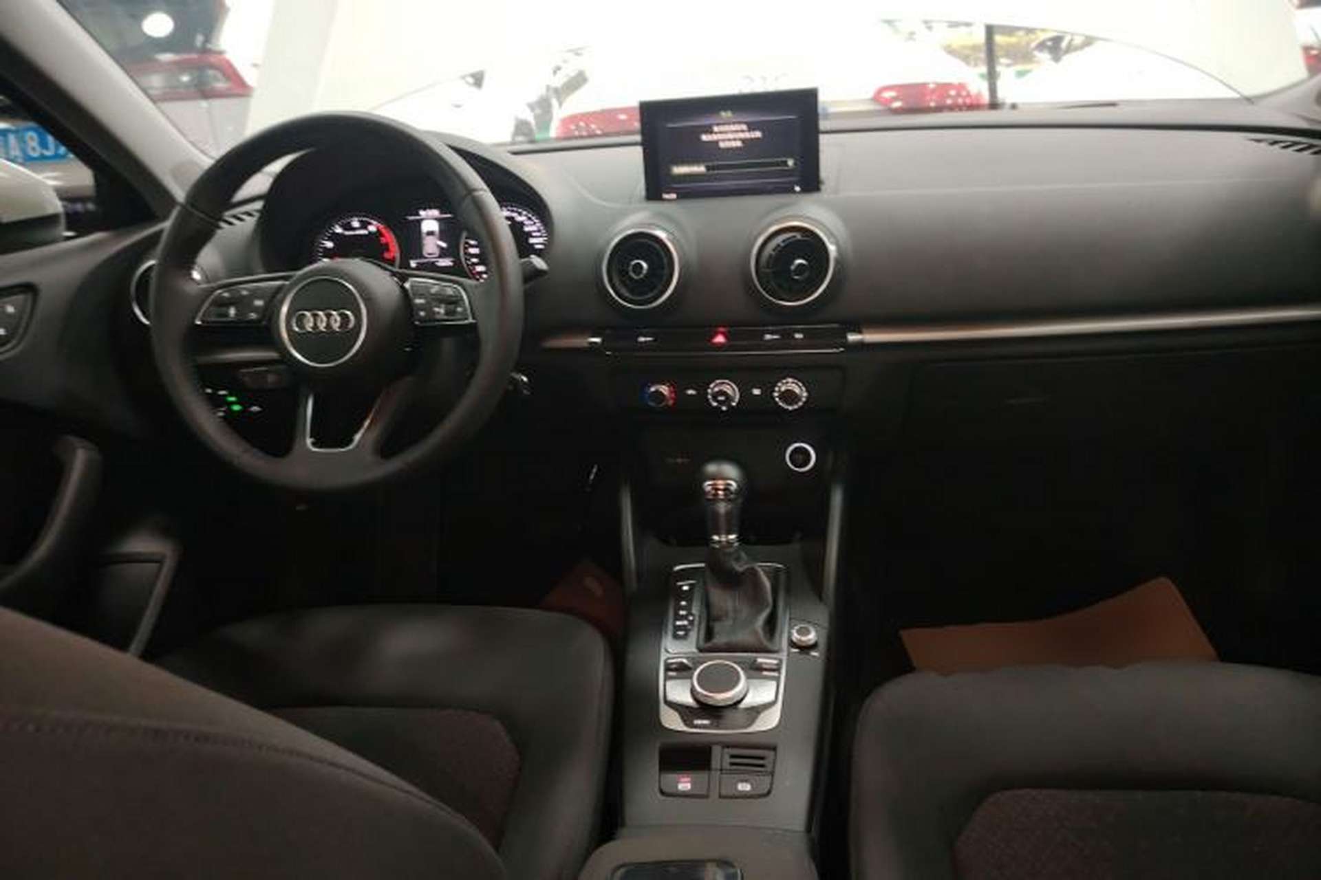 Used Audi A3 2020 Restyled Sportback 35 TFSI Entry-Level China VI Emission Standard Center Console