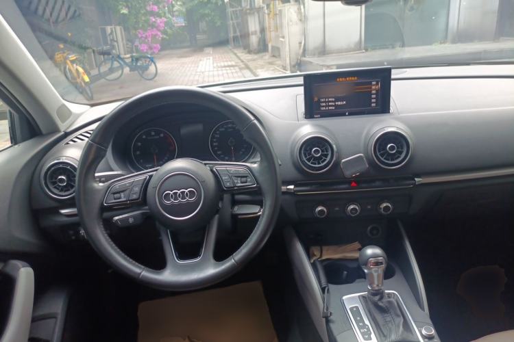 Used Audi A3 2020 Restyled Limousine 35 TFSI Ambition Version China VI Center Console