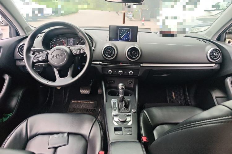 Used Audi A3 2020 Restyled Limousine 35 TFSI Ambition Version China VI Center Console