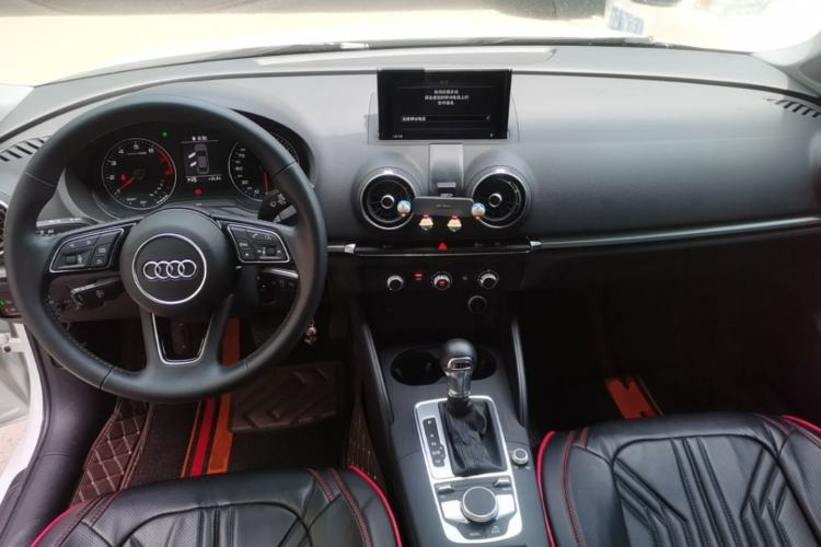 Used Audi A3 2020 Restyled Limousine 35 TFSI Ambition Version China VI Center Console
