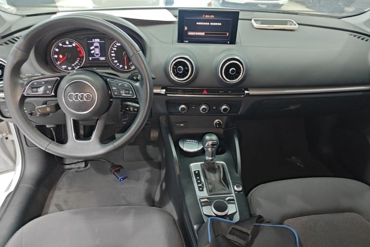 Used Audi A3 2020 Restyled Limousine 35 TFSI Ambition Version China VI Center Console