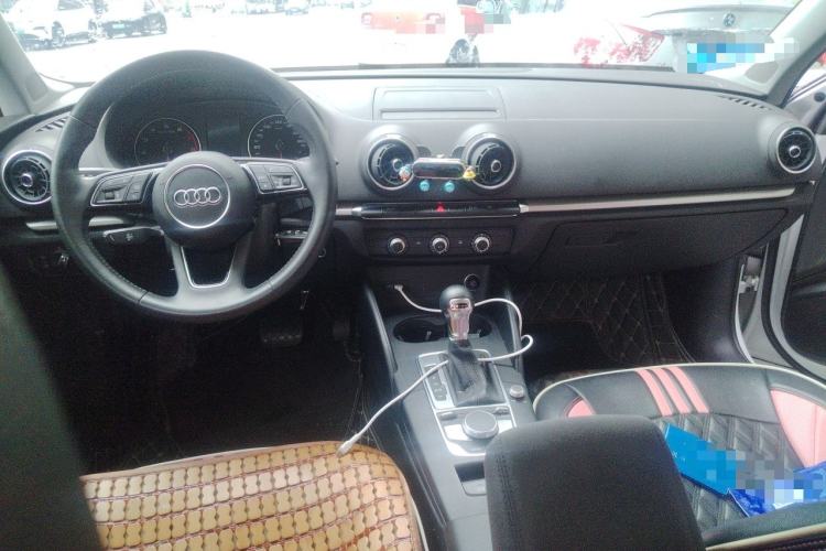 Used Audi A3 2020 Restyled Limousine 35 TFSI Ambition Version China VI Center Console