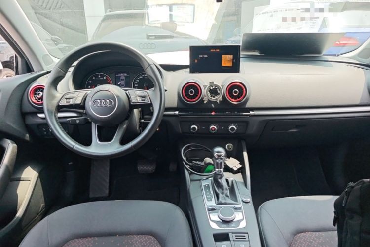 Used Audi A3 2020 Restyled Limousine 35 TFSI Ambition Version China VI Center Console
