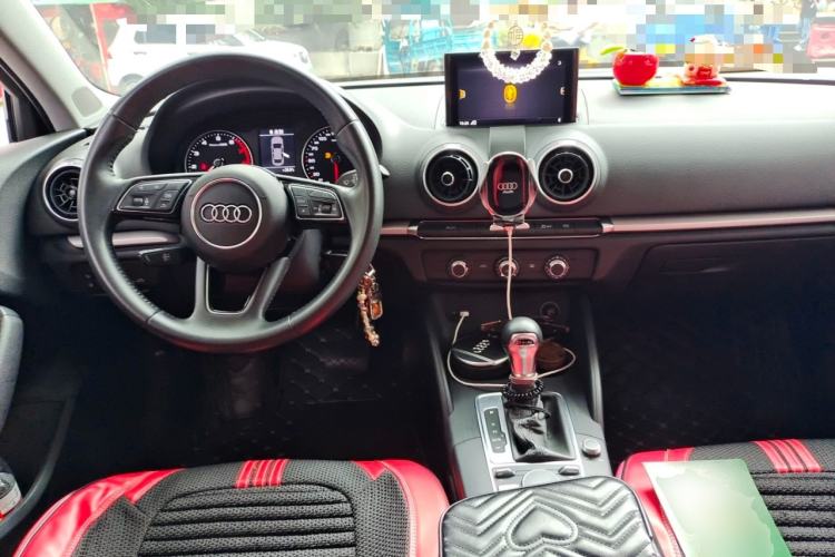 Used Audi A3 2020 Restyled Limousine 35 TFSI Ambition Version China VI Center Console