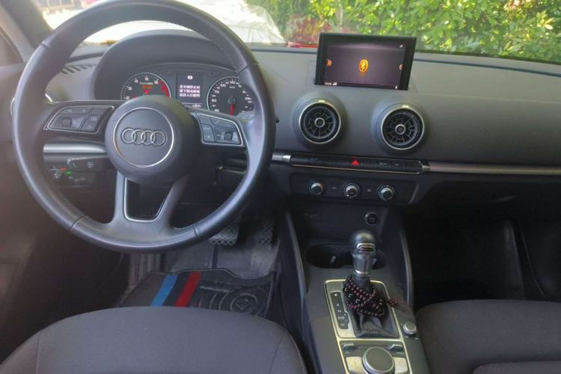 Used Audi A3 2020 Sportback 35 TFSI Ambition China VI Center Console
