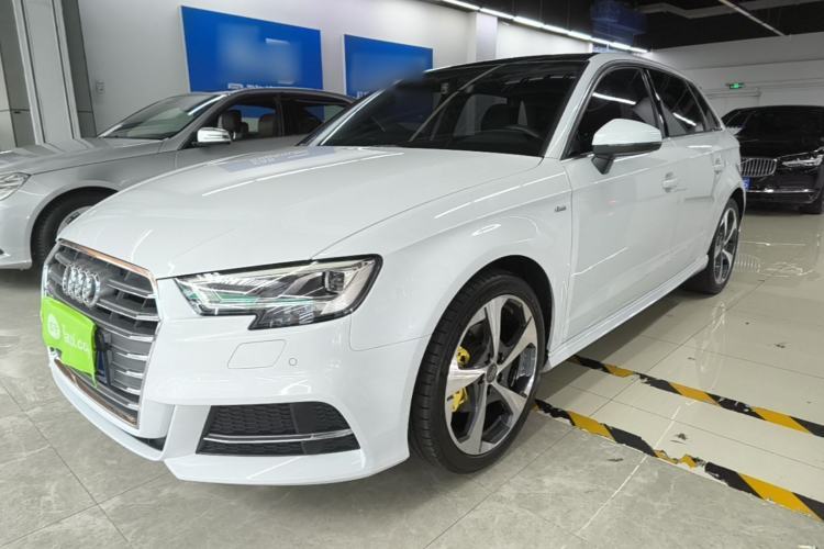 Used Audi A3 2020 Sportback 35 TFSI Fashion Edition China VI Emission Standard Guazi used car, China used car export, Used car for sale, Used  cars, Cheapest cars for sale