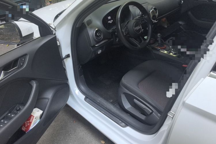 Used Audi A3 2020 Limousine 35 TFSI Ambition China VI Driver Seat