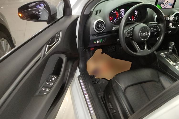 Used Audi A3 2020 Limousine 35 TFSI Fashion Edition China VI Emission Standard Driver Seat