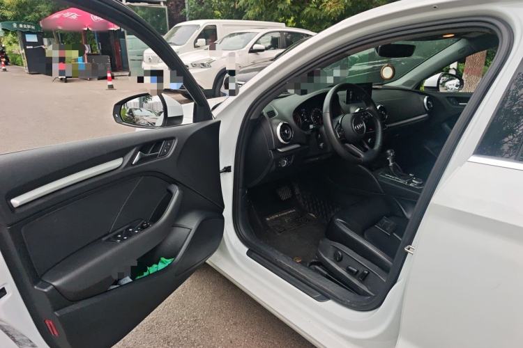 Used Audi A3 2020 Restyled Limousine 35 TFSI Ambition Version China VI Driver Seat