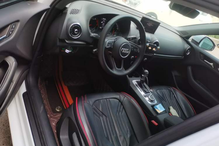 Used Audi A3 2020 Restyled Limousine 35 TFSI Ambition Version China VI Driver Seat