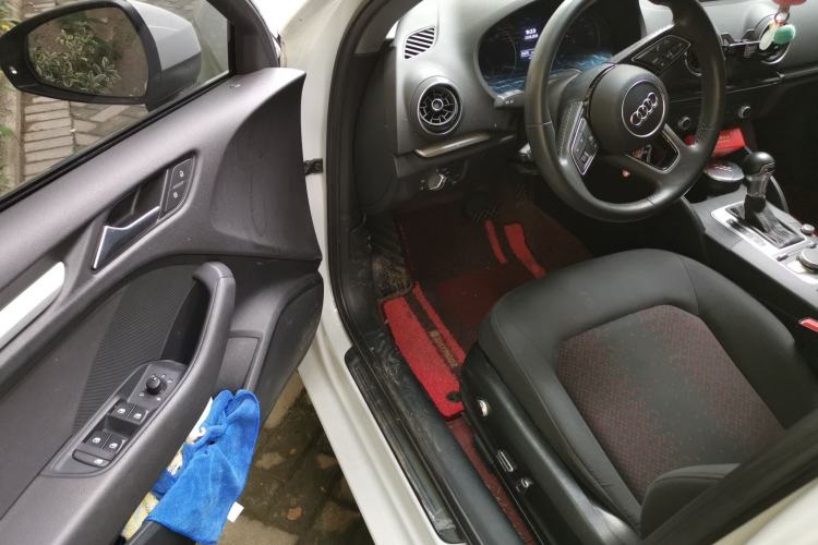 Used Audi A3 2020 Limousine 35 TFSI Ambition China VI Driver Seat