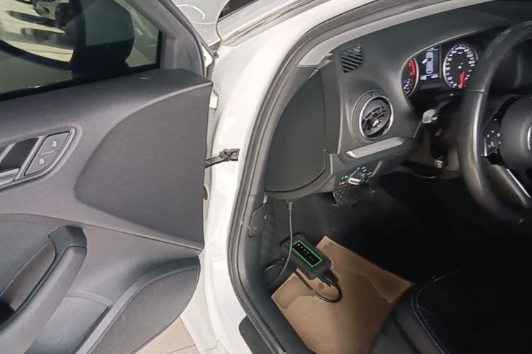 Used Audi A3 2020 Sportback 35 TFSI Ambition China VI Driver Seat