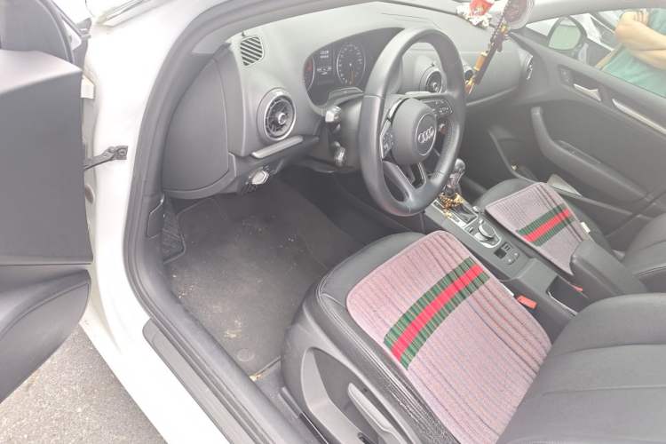 Used Audi A3 2020 Sportback 35 TFSI Ambition China VI Driver Seat