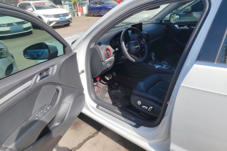Used Audi A3 2020 Sportback 35 TFSI Style Edition China VI Emission Standard Driver Seat