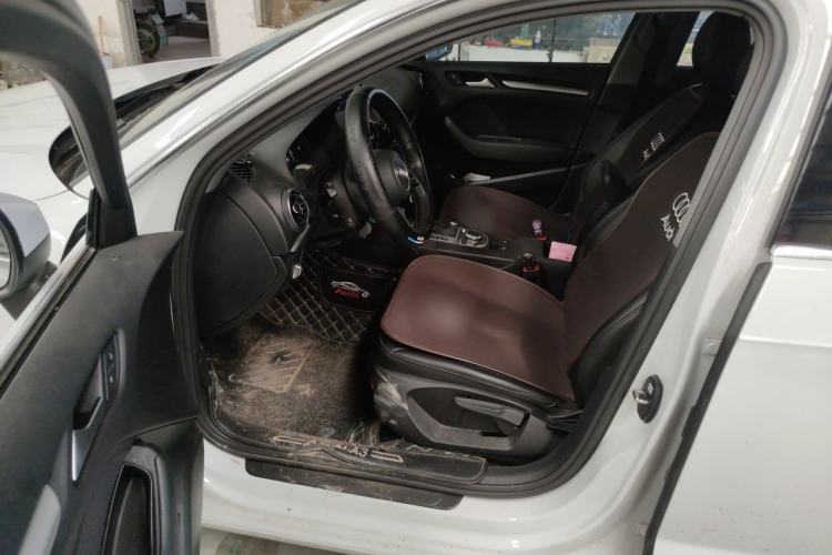 Used Audi A3 2020 Sportback 35 TFSI Ambition China VI Driver Seat