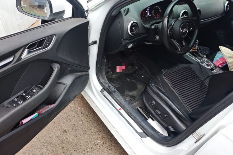 Used Audi A3 2020 Sportback 35 TFSI Fashion Edition China VI Emission Standard Driver Seat