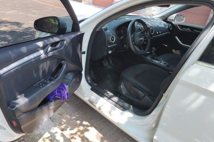 Used Audi A3 2020 Restyled Limousine 35 TFSI Ambition Version China VI Driver Seat
